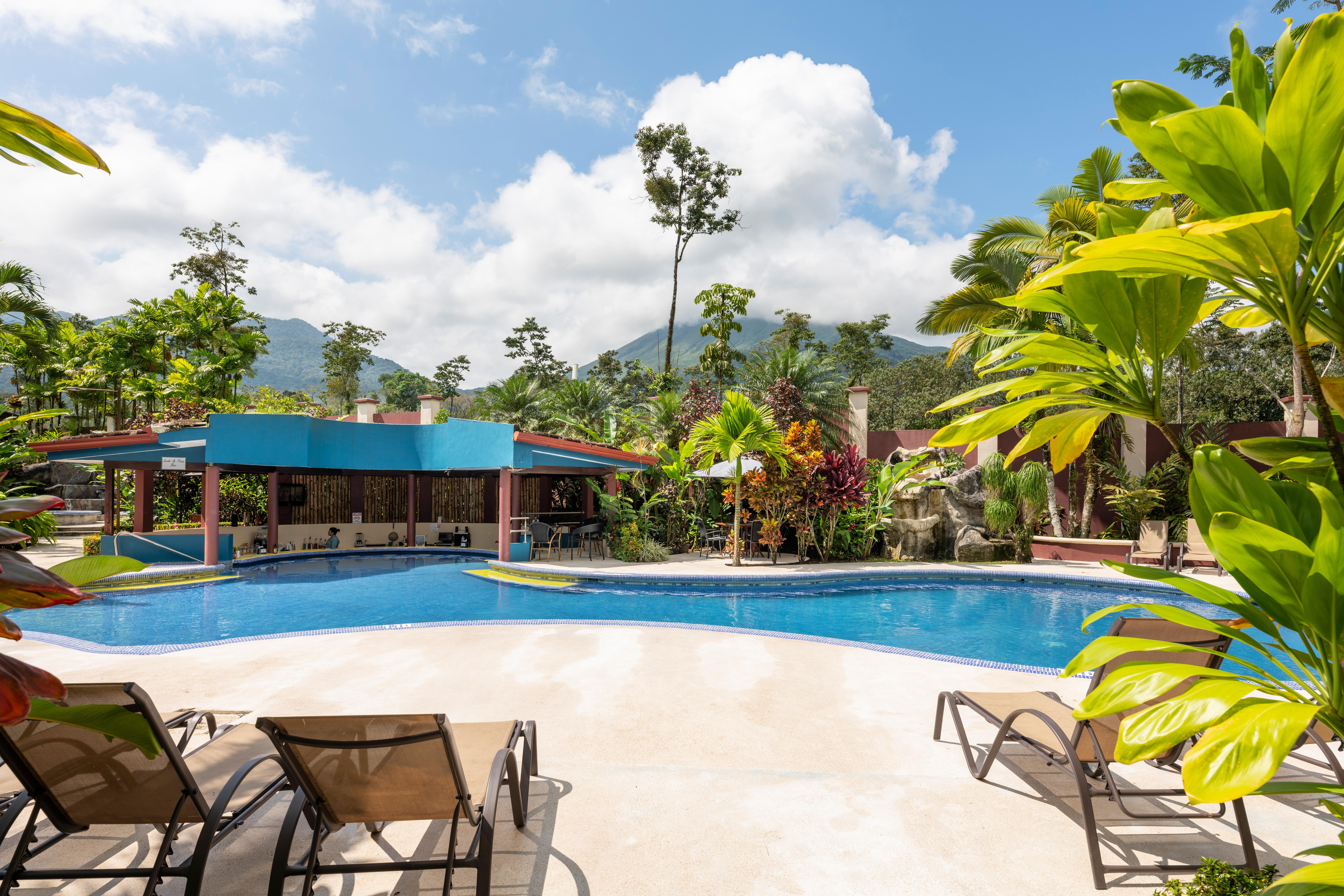 Hotel Magic Mountain La Fortuna ภายนอก รูปภาพ